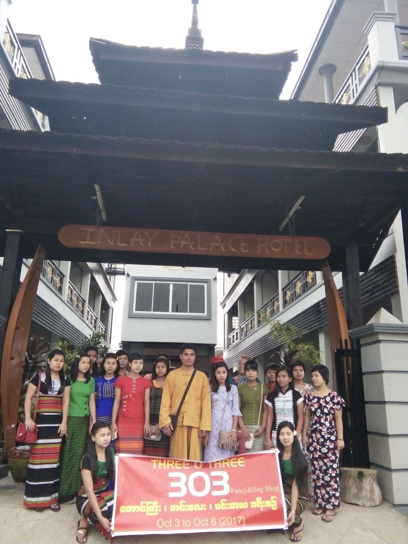 Inlay Palace Hotel Nyaung Shwe Exterior photo